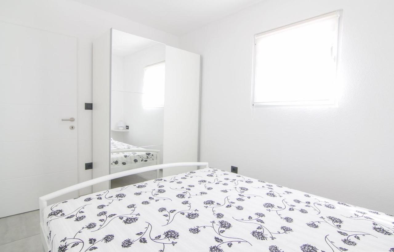 New Family 2 Bedroom Apartment Vodnjan Dış mekan fotoğraf